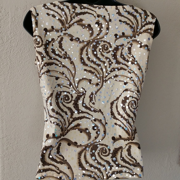 Rave Sparkle Dots & Swirls of Design Top - Picture 4 of 7